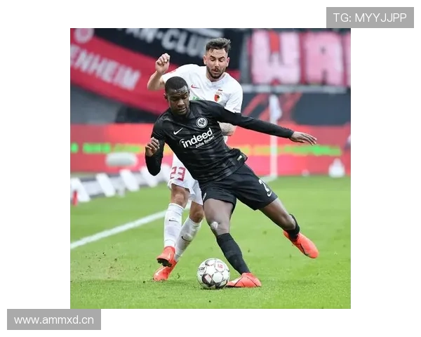 拜仁慕尼黑内部冲突升级，豪门地位面临挑战？高层与教练组分歧加剧，战术体系混乱引发球迷不满！